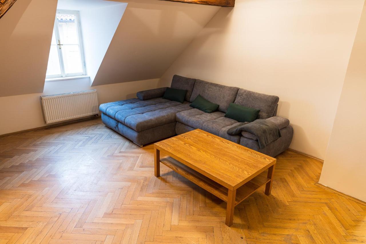 White Swan Boutique Apartments Prag Eksteriør billede