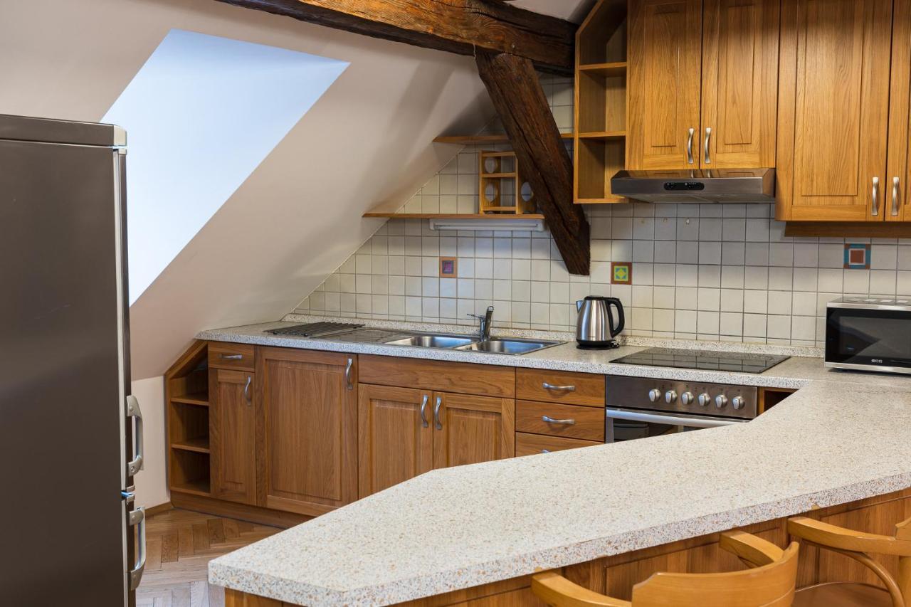 White Swan Boutique Apartments Prag Eksteriør billede