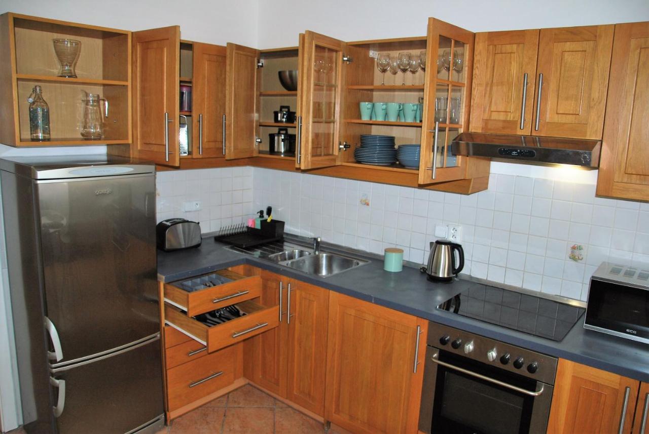 White Swan Boutique Apartments Prag Eksteriør billede